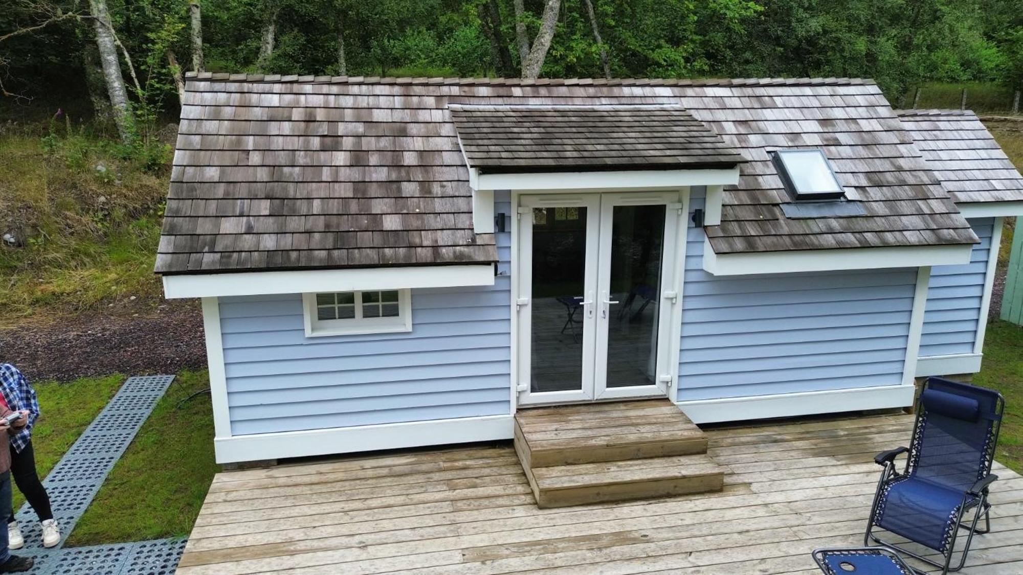 1Lochness Glam Lodges Inverness Extérieur photo