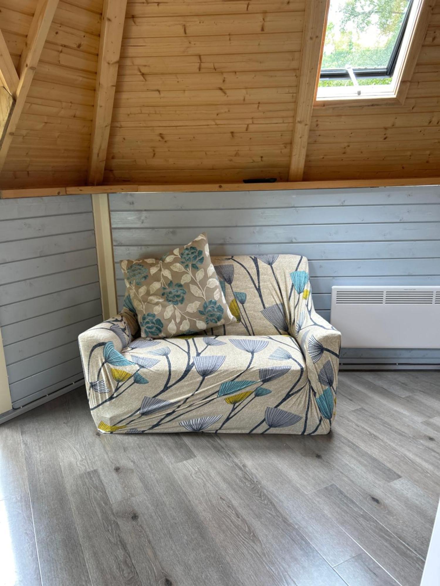 1Lochness Glam Lodges Inverness Extérieur photo