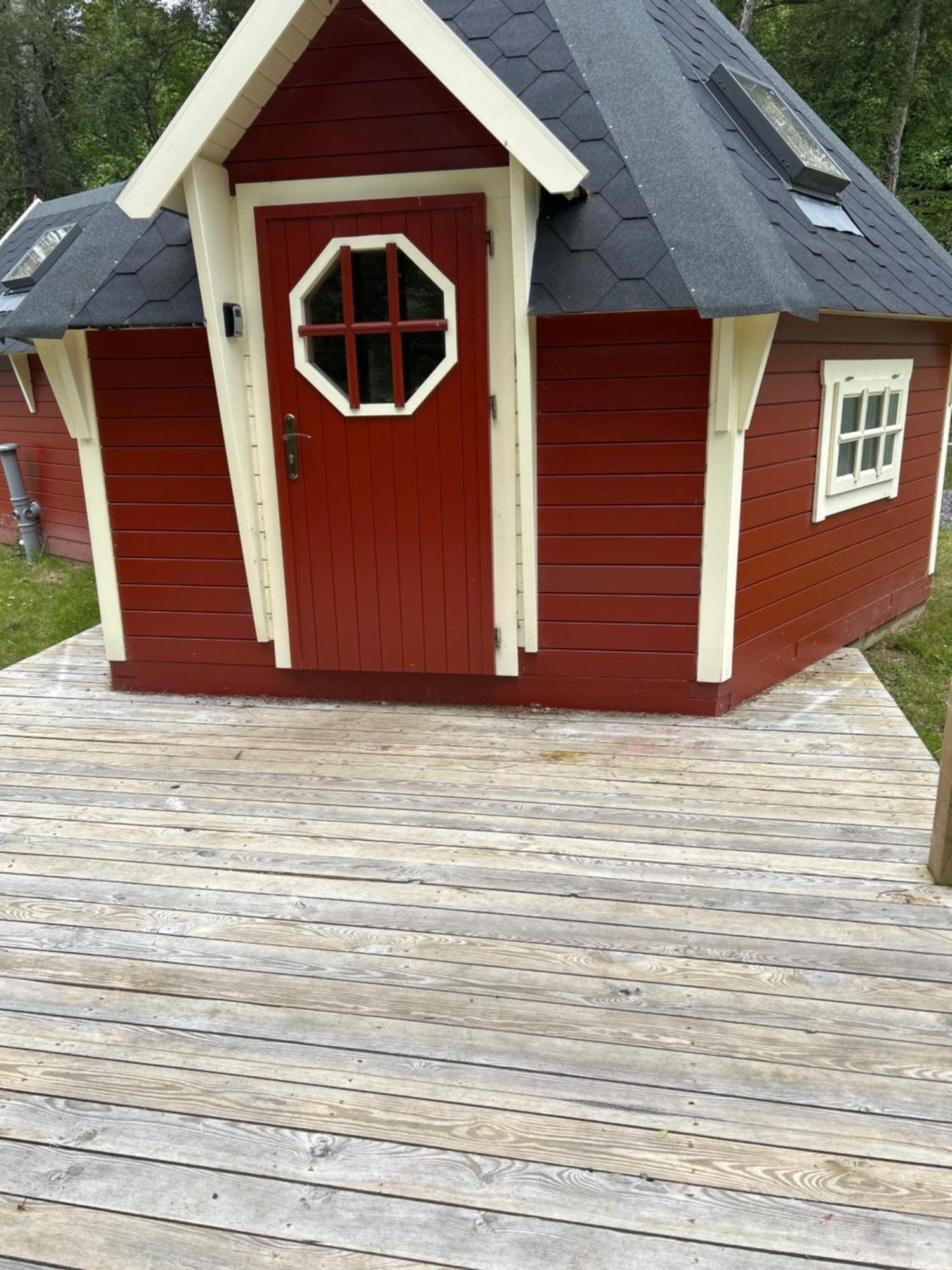 1Lochness Glam Lodges Inverness Extérieur photo